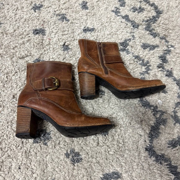 Indigo by Clarks Brown Leather Buckle Ankle Boots Women’s Size 49 - Picture 7 of 10